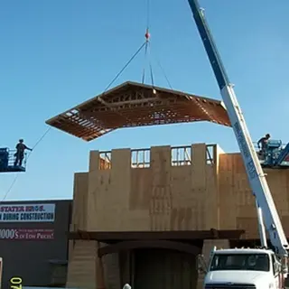 Licensed Crane Rental Service for Residential Equipment